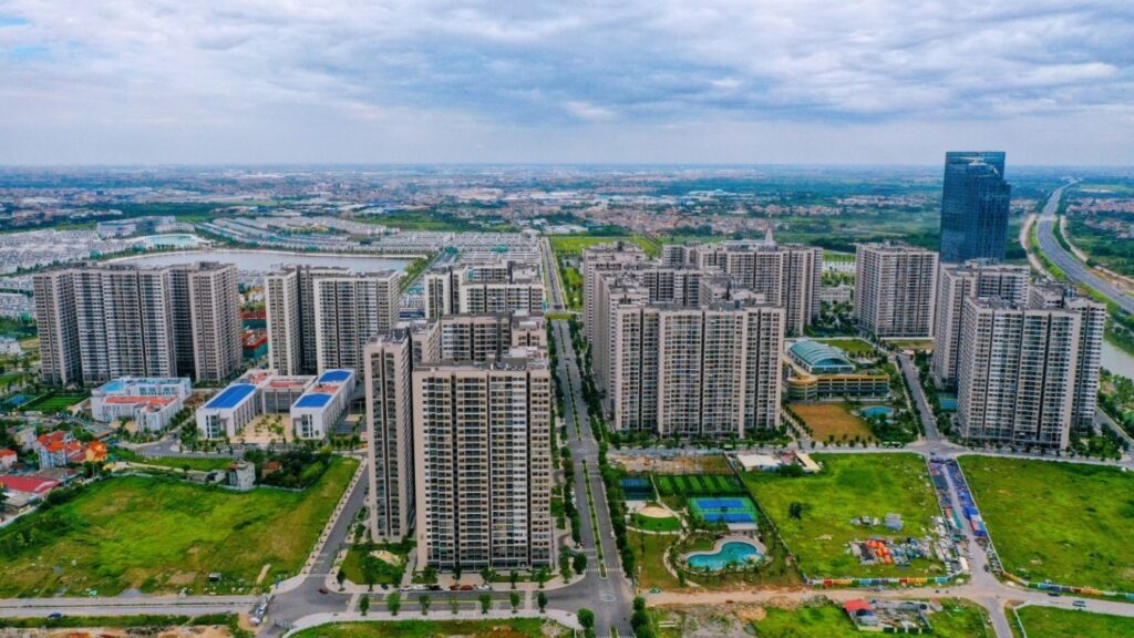 CÔNG TY CỔ PHẦN ĐẦU TƯ XÂY DỰNG NAM LỘC TIẾN NAM LOC TIEN CONSTRUCTION INVESTMENT JOINT STOCK COMPANY